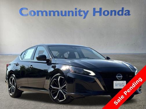 2023 Nissan Altima SR FWD