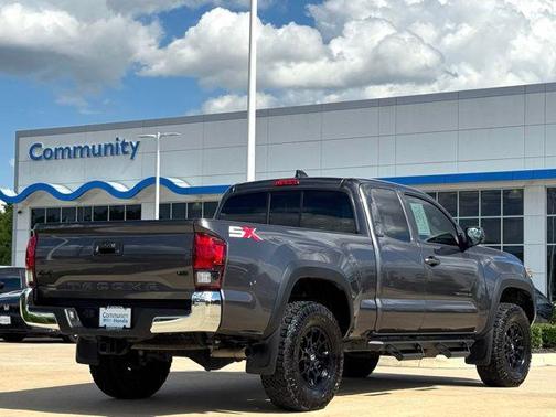 2023 Toyota Tacoma SR