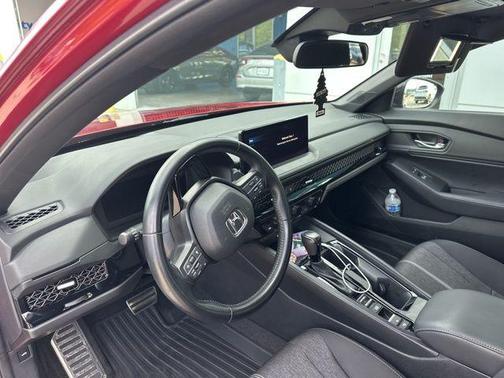 2023 Honda Accord Hybrid Base