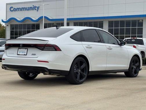 2025 Honda Accord Hybrid Base