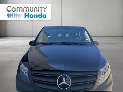 2023 Mercedes-Benz Metris Base