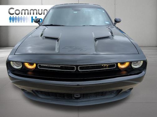 Pitch Black Clearcoat 2015 Dodge Challenger R/T Plus