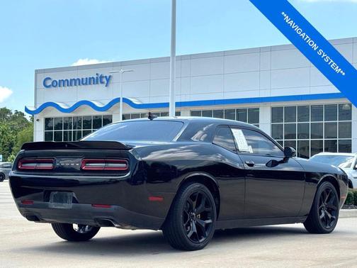 Pitch Black Clearcoat 2015 Dodge Challenger R/T Plus