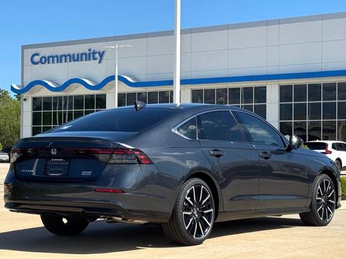 Meteorite Gray Metallic 2026 Honda Accord Hybrid Touring