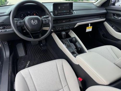 2025 Honda Accord LX 1.5T