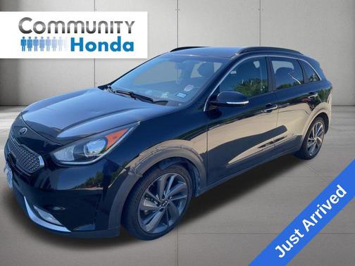 Aurora Black Pearl 2017 Kia Niro Touring