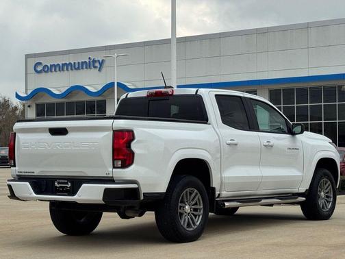 2023 Chevrolet Colorado LT