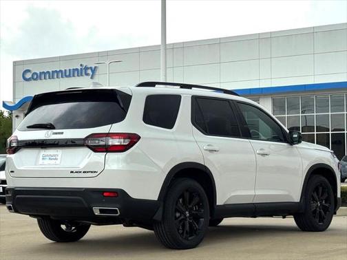 2025 Honda Pilot Black Edition