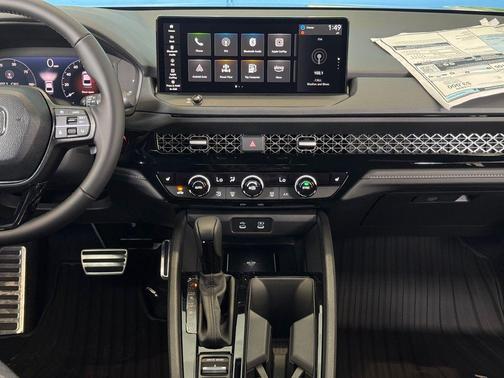 Crystal Black Pearl 2026 Honda Accord Hybrid Sport