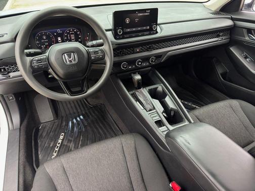 2023 Honda Accord LX 1.5T