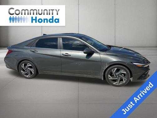 Amazon Gray 2024 Hyundai ELANTRA Limited