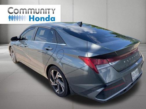 Amazon Gray 2024 Hyundai ELANTRA Limited