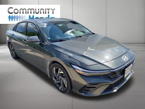 Amazon Gray 2024 Hyundai ELANTRA Limited