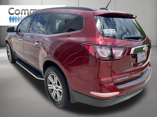 Siren Red Tintcoat 2017 Chevrolet Traverse 1LT