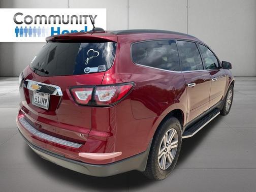 Siren Red Tintcoat 2017 Chevrolet Traverse 1LT