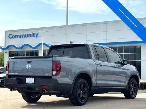 2022 Honda Ridgeline Black