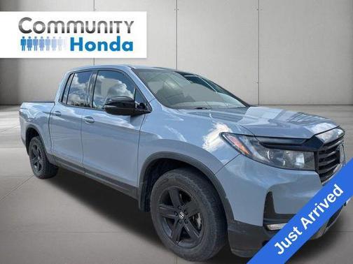 2022 Honda Ridgeline Black