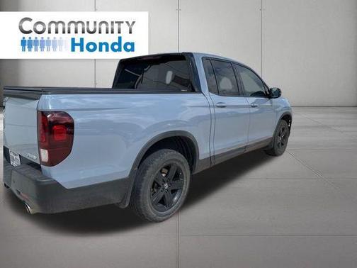 2022 Honda Ridgeline Black