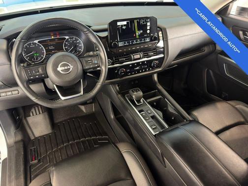 Pearl White Tricoat 2023 Nissan Pathfinder SL FWD