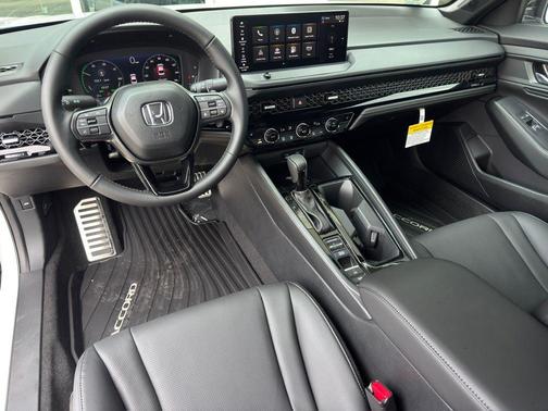 Platinum White Pearl 2026 Honda Accord Hybrid Sport-L
