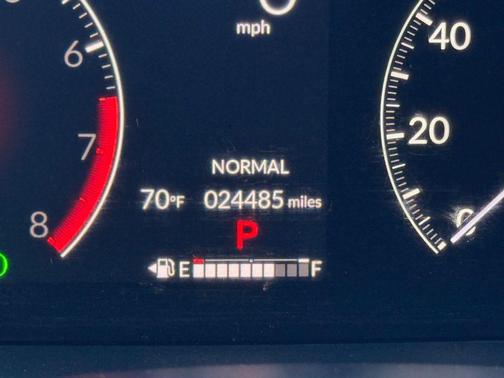 2023 Honda Pilot Touring 8-Passenger