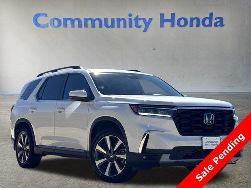 2023 Honda Pilot Touring 8-Passenger
