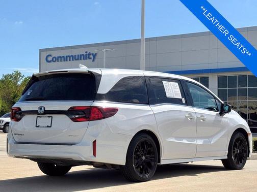 Platinum White Pearl 2025 Honda Odyssey Sport-L