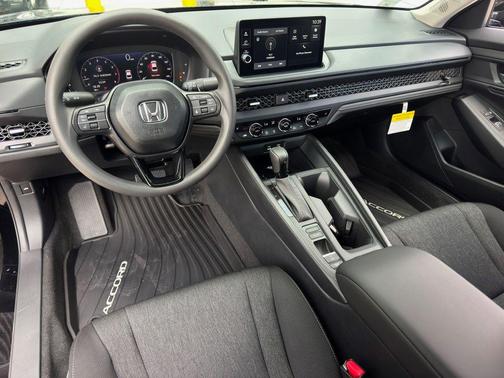 Crystal Black Pearl 2026 Honda Accord SE