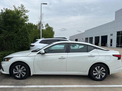 2021 Nissan Altima S FWD