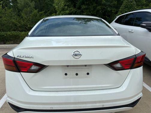 2021 Nissan Altima S FWD