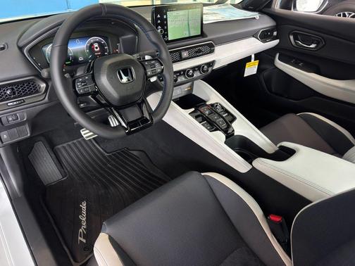 Winter Frost Pearl w/Crystal Black Roof 2026 Honda Prelude Hybrid Two-Tone