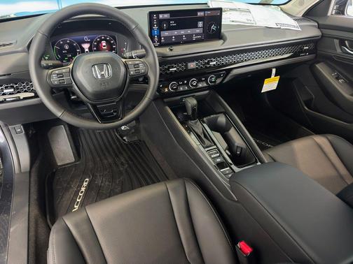 Meteorite Gray Metallic 2026 Honda Accord Hybrid EX-L