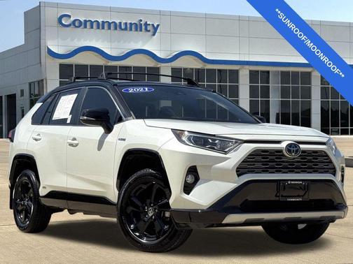 Blizzard Pearl/Midnight Black Metallic 2021 Toyota RAV4 Hybrid SE
