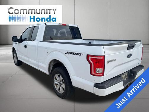 OXFORD WHITE 2015 Ford F-150 XL