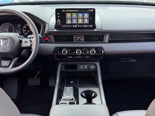 2025 Honda Pilot TrailSport