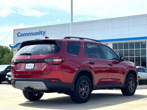 2025 Honda Pilot TrailSport
