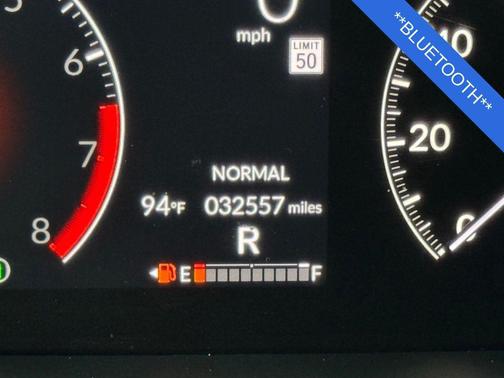 Platinum White Pearl 2023 Honda Pilot 2WD EX-L 8 Passenger