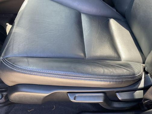 Modern Steel Metallic 2016 Honda Fit EX-L