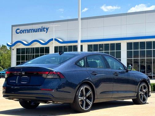 Canyon River Blue Metallic 2026 Honda Accord SE