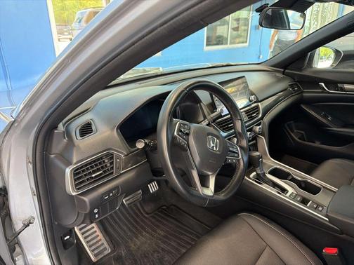 Lunar Silver Metallic 2022 Honda Accord Sport 1.5T