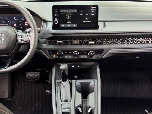Meteorite Gray Metallic 2026 Honda Accord SE