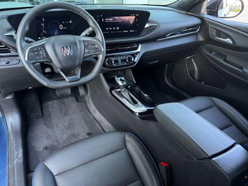 2024 Buick Envista Sport Touring FWD