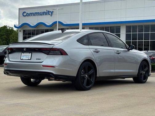 2025 Honda Accord Hybrid Base