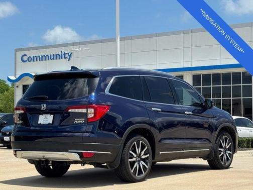 2022 Honda Pilot Touring 8-Passenger