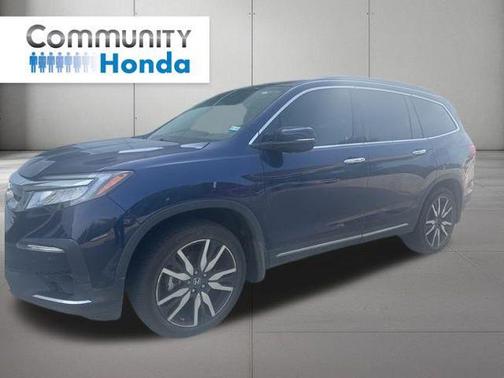 2022 Honda Pilot Touring 8-Passenger