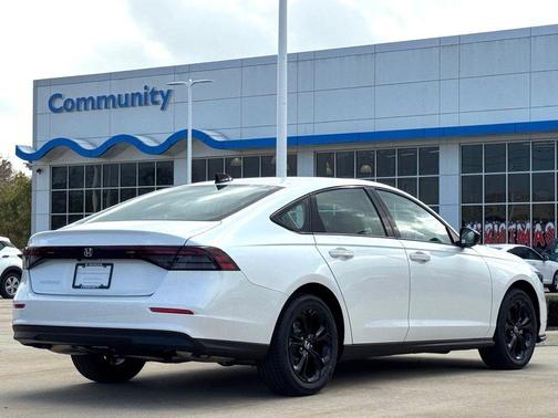 2025 Honda Accord Sport SE 1.5T