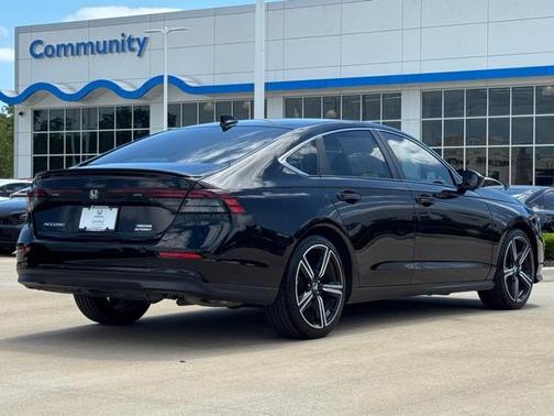 2024 Honda Accord Hybrid Base