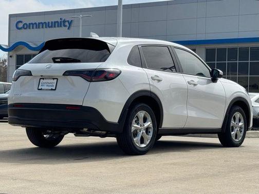 2025 Honda HR-V LX