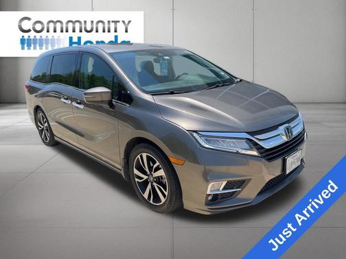 Pacific Pewter Metallic 2019 Honda Odyssey Elite
