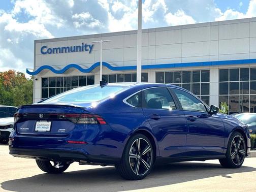 2025 Honda Accord Hybrid Base